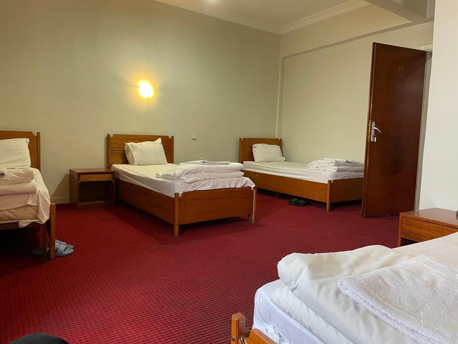 Oez Altinbasak Otel Ankara Buitenkant foto